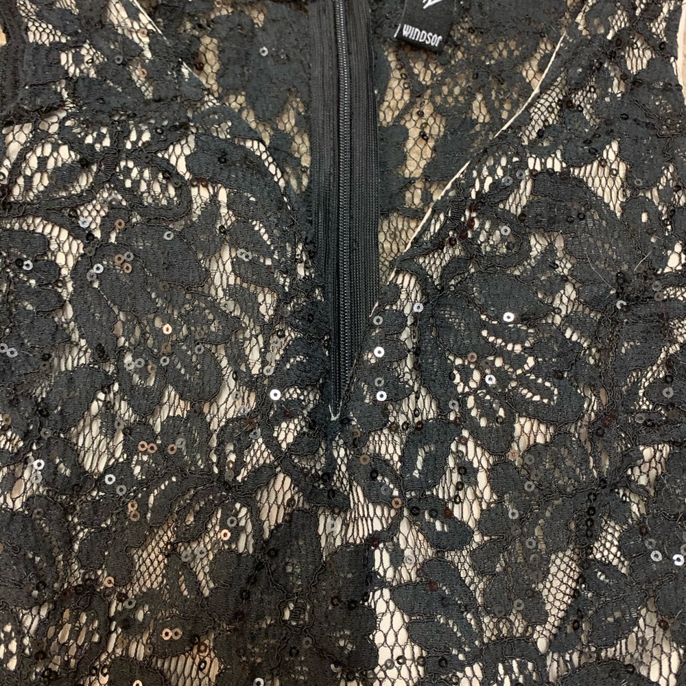 Formal Dress - Picture 2 of 4